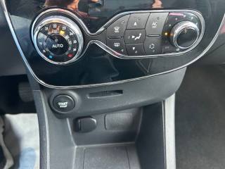 RENAULT Clio usata, con Sistema di navigazione