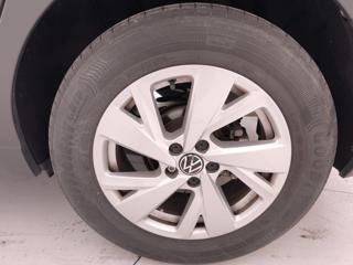 VOLKSWAGEN Taigo usata, con Autoradio digitale