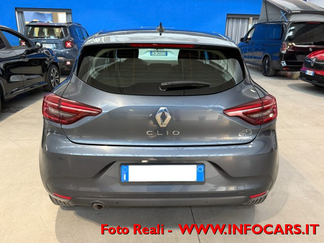RENAULT Clio usata, con Fari LED