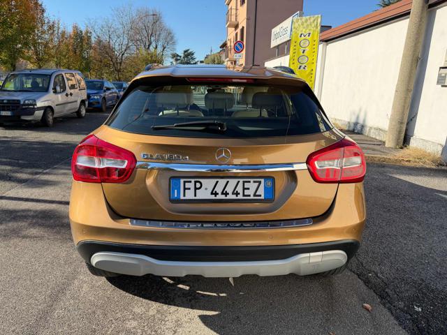 MERCEDES-BENZ GLA 180 usata, con Alzacristalli elettrici