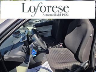 TOYOTA iQ usata, con Autoradio