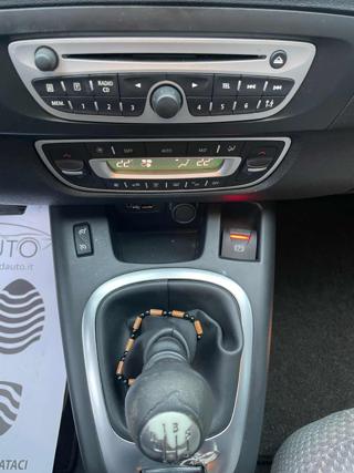 RENAULT Scenic usata, con Sistema di navigazione