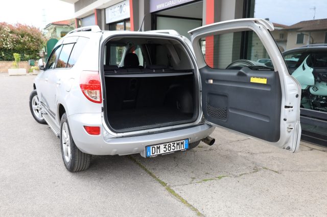 TOYOTA RAV 4 usata 61