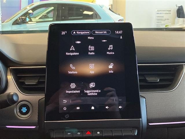 RENAULT Arkana usata, con USB