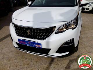 PEUGEOT 3008 usata, con Isofix
