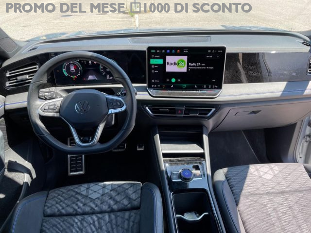 VOLKSWAGEN Tiguan usata, con Autoradio