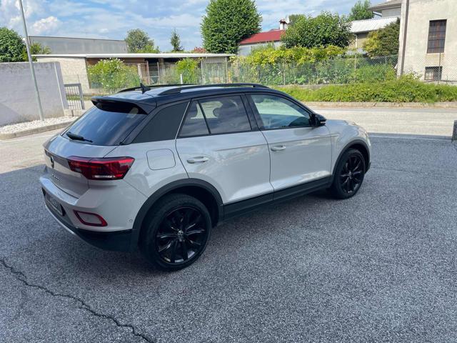 VOLKSWAGEN T-Roc usata, con Autoradio