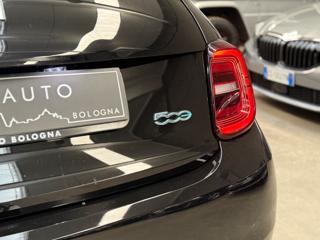 FIAT 500e usata, con Volante multifunzione