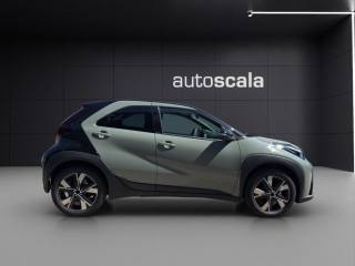 TOYOTA Aygo X usata, con Boardcomputer