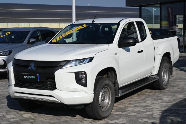 MITSUBISHI L200 usata, con Autoradio digitale
