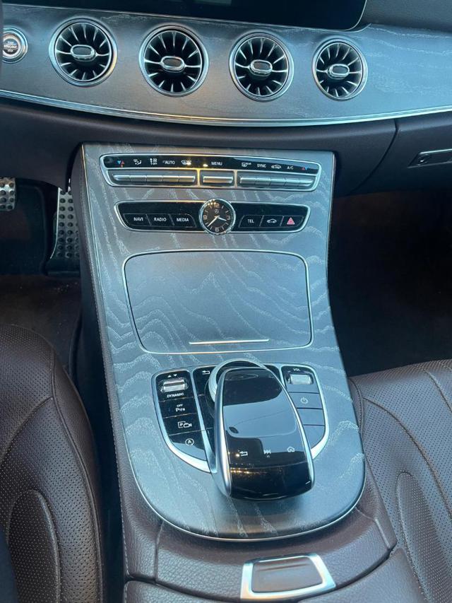MERCEDES-BENZ CLS 300 usata, con Sedile posteriore sdoppiato