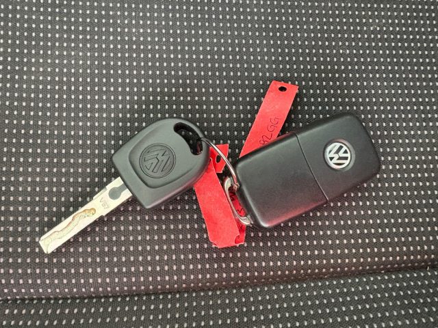 VOLKSWAGEN up! usata, con Luci diurne