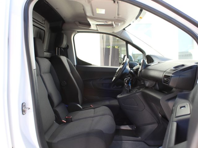 PEUGEOT Partner usata, con Interni in pelle