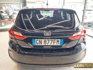 FORD Fiesta usata, con Autoradio
