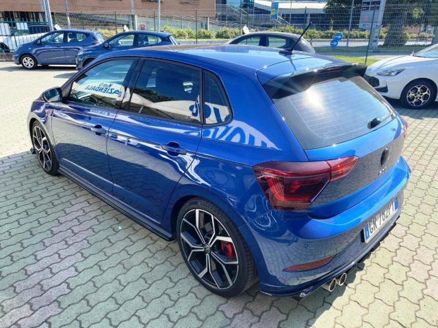 VOLKSWAGEN Polo usata, con Autoradio