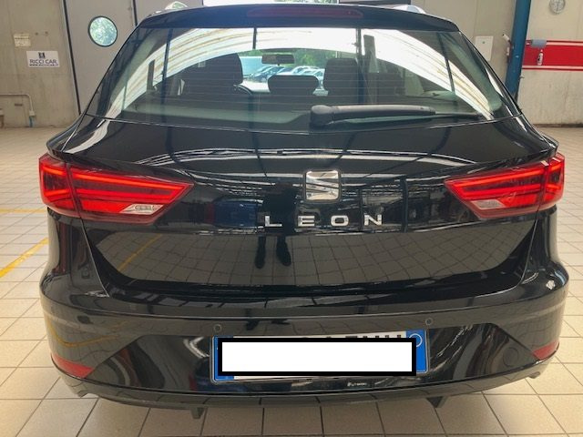 SEAT Leon usata, con Autoradio