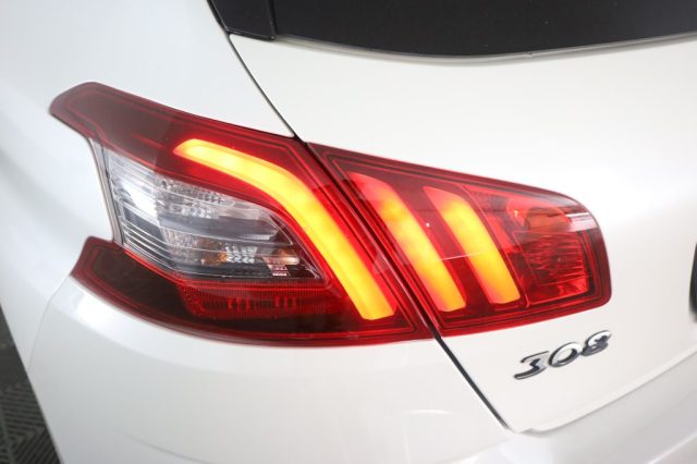 PEUGEOT 308 usata 10