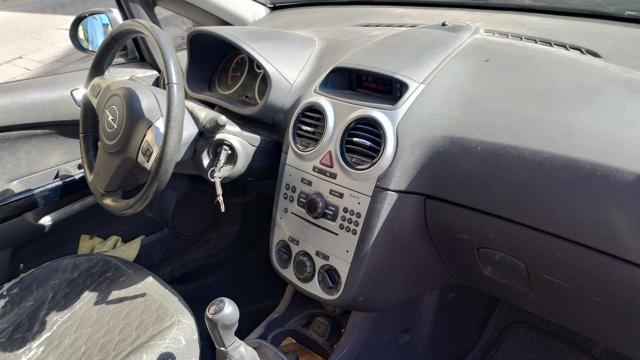 OPEL Corsa usata 25