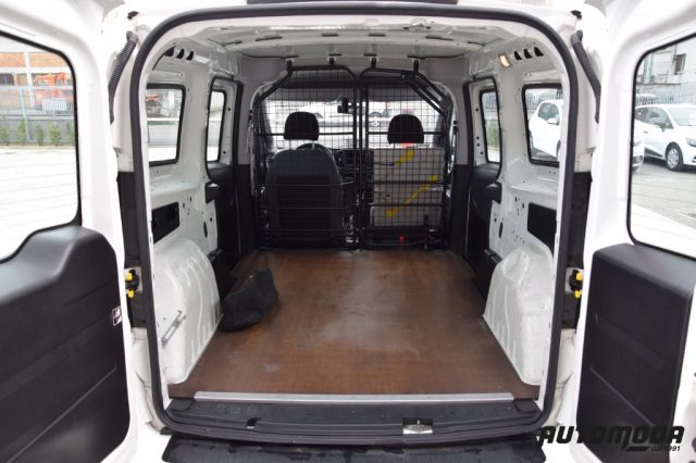 FIAT Doblo usata 13