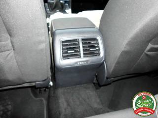 VOLKSWAGEN Golf usata, con Fendinebbia