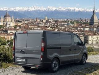 RENAULT Trafic usata, con Airbag