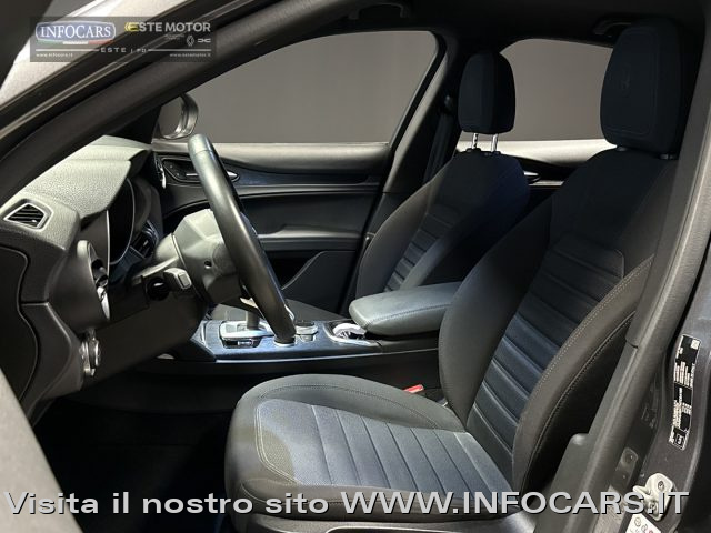 ALFA ROMEO Stelvio usata, con Alzacristalli elettrici