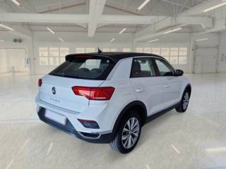 VOLKSWAGEN T-Roc usata, con Airbag