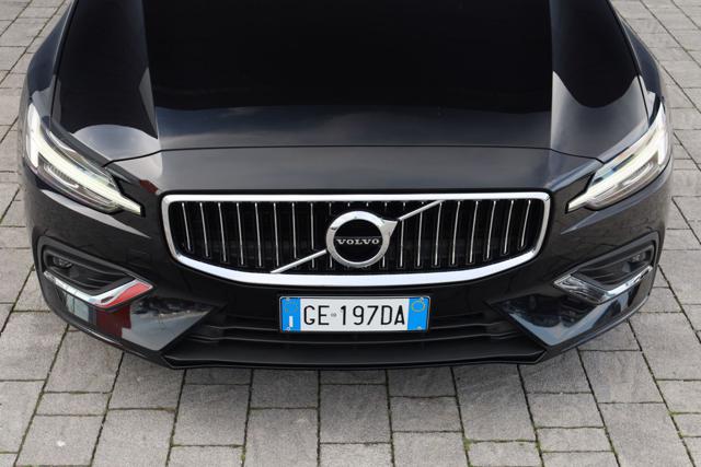 VOLVO V60 usata, con Touch screen