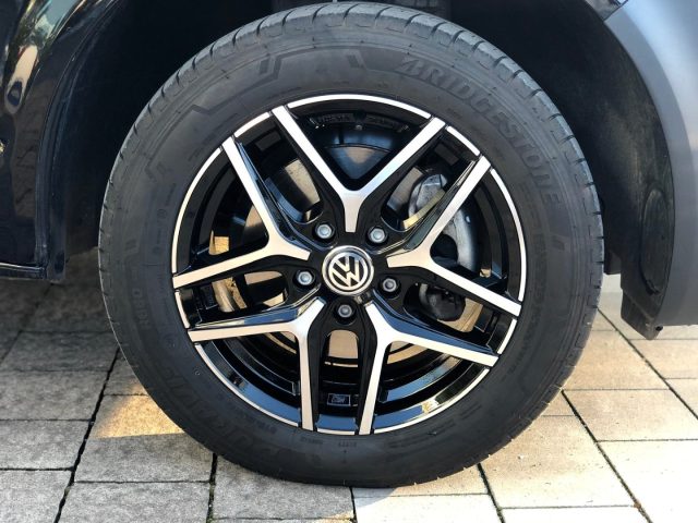VOLKSWAGEN Caravelle usata, con Cruise Control