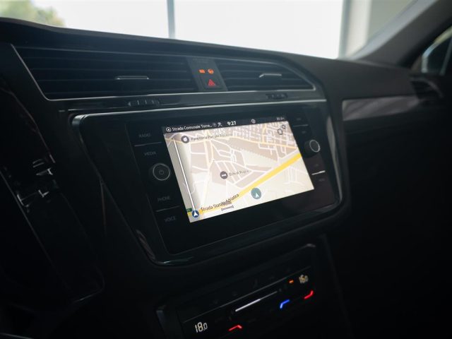 VOLKSWAGEN Tiguan usata, con Autoradio digitale