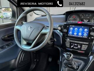 LANCIA Ypsilon usata, con Autoradio