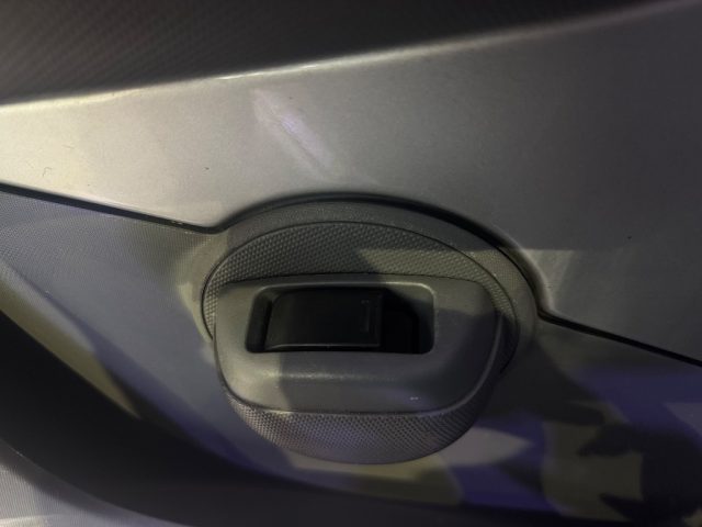 TOYOTA Aygo usata 17