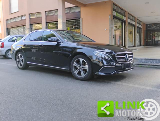 MERCEDES-BENZ E 220 usata, con Airbag