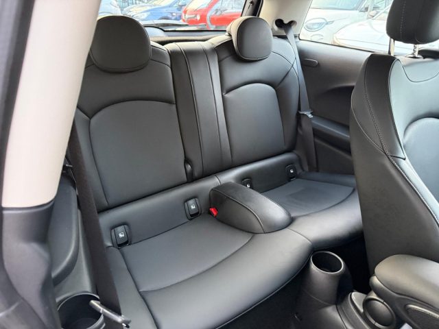 MINI One usata 26