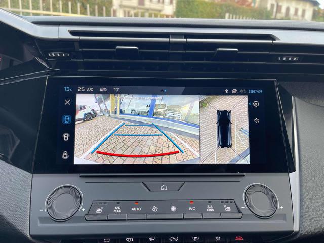 PEUGEOT 308 usata, con Sedile posteriore sdoppiato