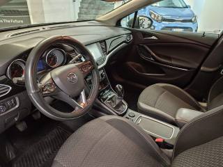 OPEL Astra usata, con Fendinebbia