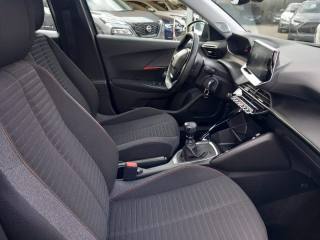 PEUGEOT 2008 usata, con Specchietti laterali elettrici