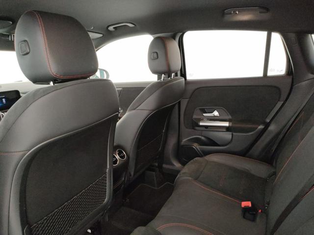 MERCEDES-BENZ GLA 200 usata, con Specchietti laterali elettrici