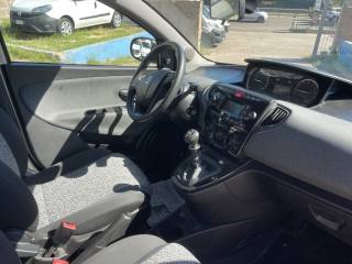 LANCIA Ypsilon usata 10