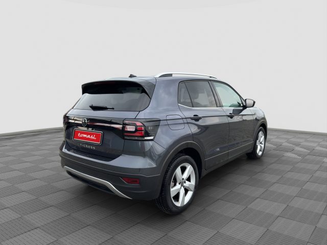 VOLKSWAGEN T-Cross usata 1