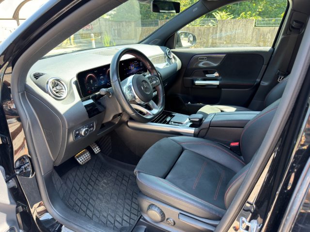 MERCEDES-BENZ GLA 200 usata, con Vetri oscurati