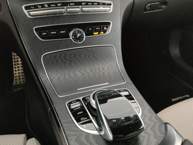 MERCEDES-BENZ C 220 usata, con Leve al volante