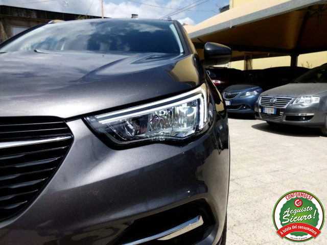 OPEL Grandland X usata, con Autoradio digitale