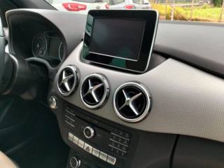 MERCEDES-BENZ B 180 usata, con Controllo trazione