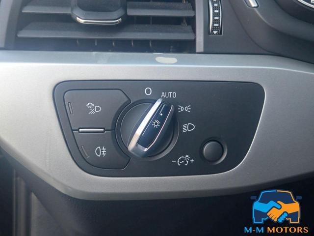 AUDI A4 usata, con Specchietti laterali elettrici