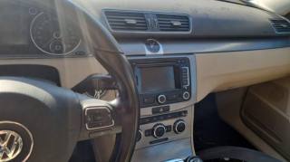 VOLKSWAGEN Passat Variant usata, con Autoradio