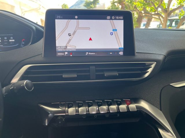 PEUGEOT 3008 usata, con Controllo elettronico della corsia