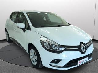 RENAULT Clio usata, con Airbag laterali
