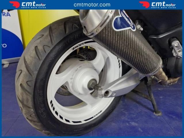 YAMAHA T-Max 500 usata 7