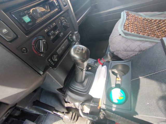 LAND ROVER Defender usata 11